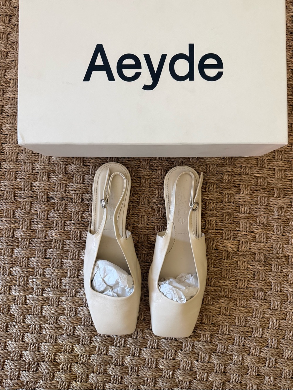 Aeyde Liya Cream Square-Toe Slingback Leather Flats